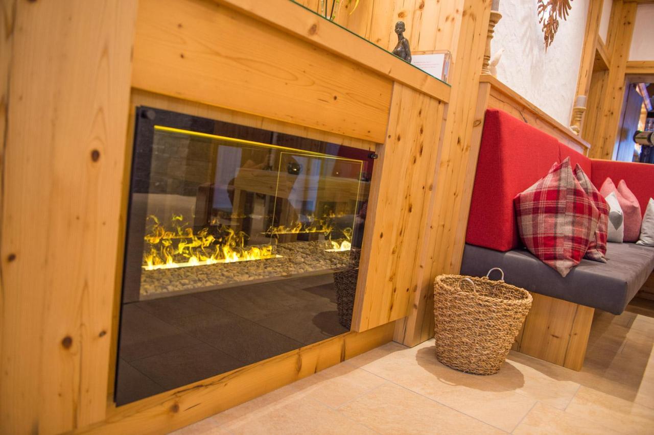Hotel Garni Haus Tyrol Obertauern Eksteriør billede