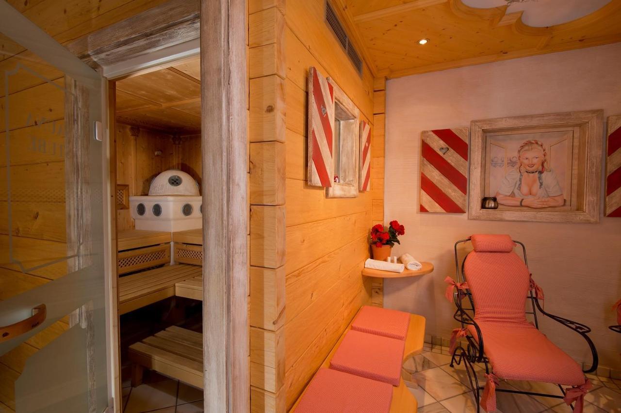 Hotel Garni Haus Tyrol Obertauern Eksteriør billede